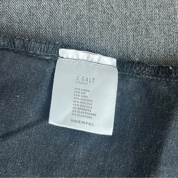 Brandy Melville Black Crop Top - Picture 4 of 6